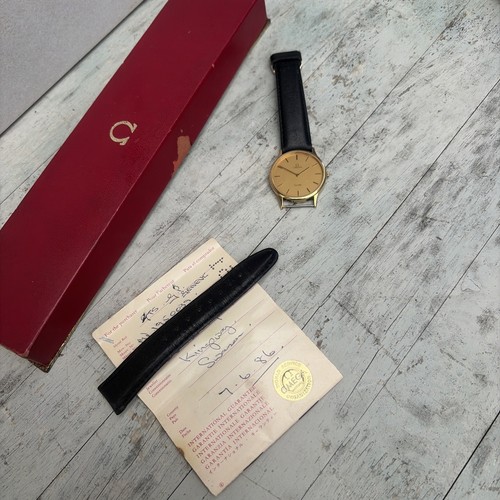 Omega ville quartz - de,